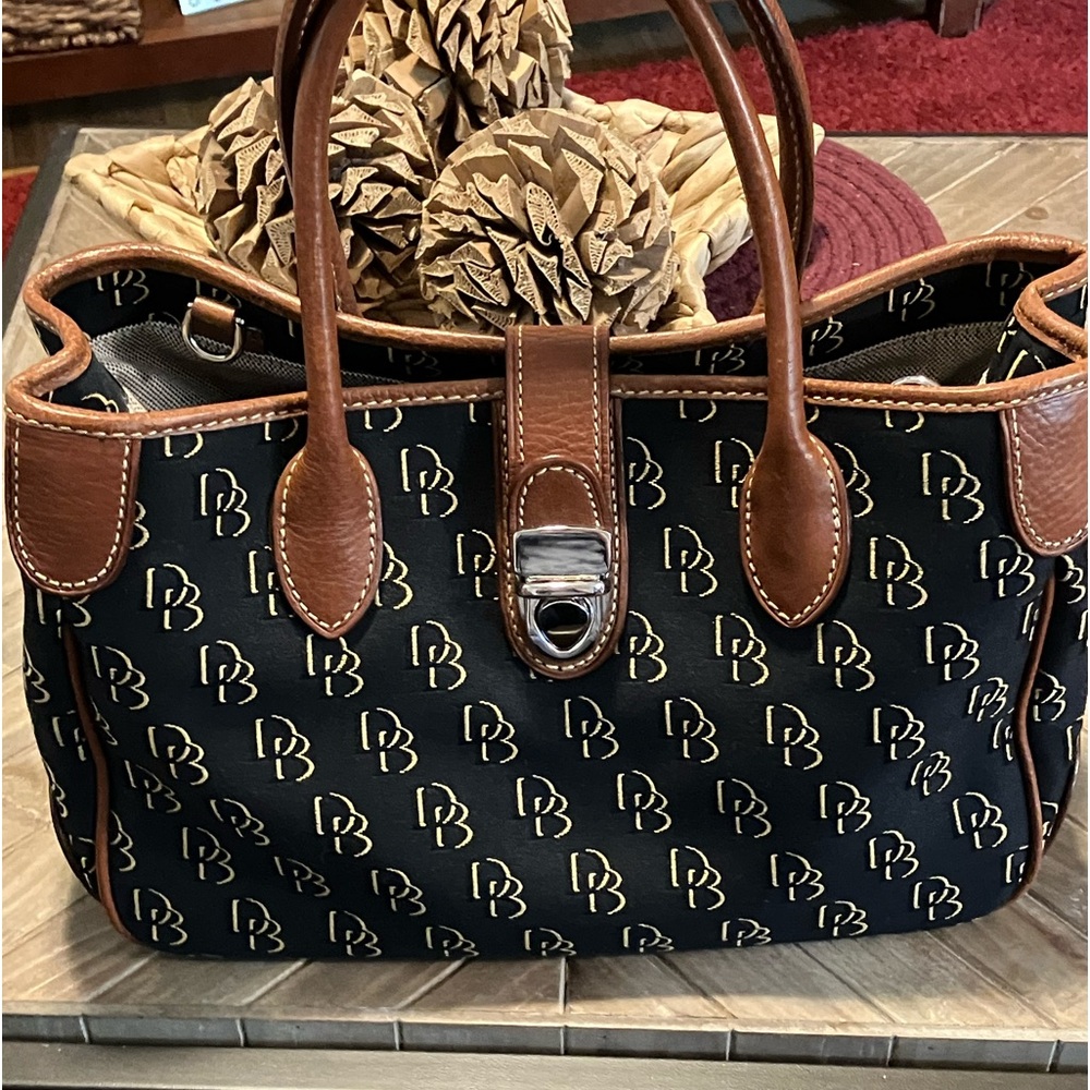 🌸Dooney & Bourke Bag